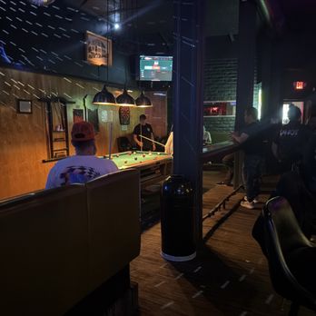Dave's On Broadway - No Dave - Dive Bars Near Me - Glendale, California Dave's On Broadway - No Dave - Dive Bars Near Me - Glendale, California