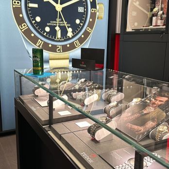 Hing Wa Lee Jewelers - Jewelry Near Me - Walnut, California
