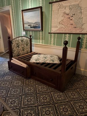 Kensington Palace by null