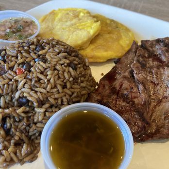 Cubanidad - Skirt steak with tostones and cuban rice and beans - Cuban Near Me - Henderson, Nevada Cubanidad - Skirt steak with tostones and cuban rice and beans - Cuban Near Me - Henderson, Nevada