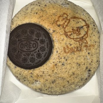 Uncle Tetsu - Oreo - Desserts Near Me - Hacienda Heights, California Uncle Tetsu - Oreo - Desserts Near Me - Hacienda Heights, California