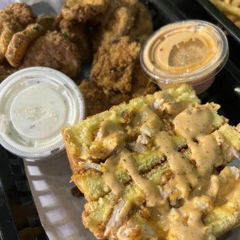 Hot Motha Clucker - #6 The Chef Special - Chicken Shop Near Me - Thousand Oaks, California
