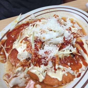 Baleadas Express "Almas" - a plate of pizza - Latin American Near Me - Memphis, Tennessee