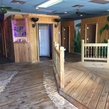 Green Planet Tan - Front area - Tanning Near Me - Munster, Indiana