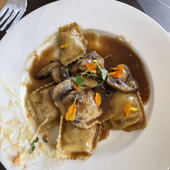 Prosecco22 - Ossobucco ravioli - Italian Near Me - Pembroke Pines, Florida Prosecco22 - Ossobucco ravioli - Italian Near Me - Pembroke Pines, Florida