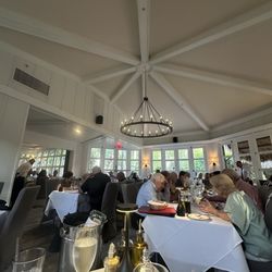 Bellini Italian Restaurant And Bar - Dining room