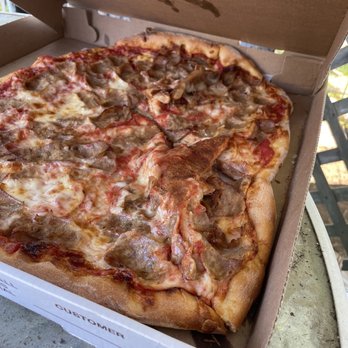 Frank's Pizza Italian Restaurant - Italian Near Me - Middletown, New York