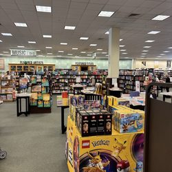 Barnes & Noble