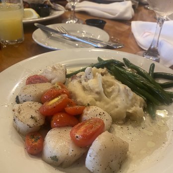 Riverview Bistro - Riverview Scallops - Seafood Near Me - Stratford, Connecticut