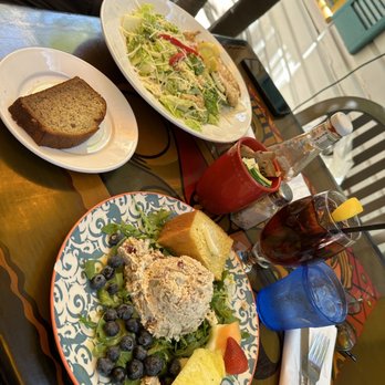 Blue Heaven - Noms! - Breakfast & Brunch Near Me - Key West, Florida Blue Heaven - Noms! - Breakfast & Brunch Near Me - Key West, Florida