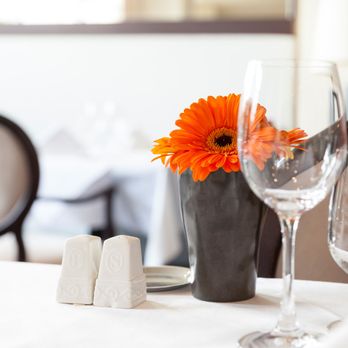 Oliv's Restaurant - Breakfast & Brunch Near Me - Starnberg, BY Oliv's Restaurant - Breakfast & Brunch Near Me - Starnberg, BY