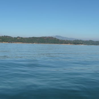Lake Mendocino - Lakes Near Me - Ukiah, California