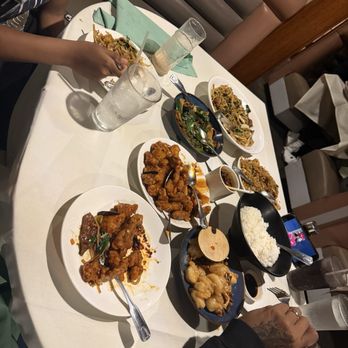 Panda Inn - Matthew was so friendly and was able to guide our taste buds since it was the first time here, Food was fresh and so delicious - Chinese Near Me - La Palma, California