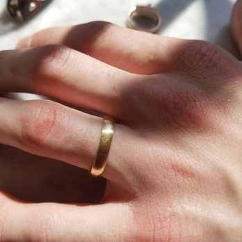 Catbird - Brooklyn - Trying on the half round in matte yellow gold - Jewelry Near Me - Brooklyn, New York
