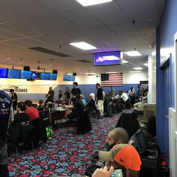 Sproul Lanes - League night - Bowling Near Me - Springfield, Pennsylvania