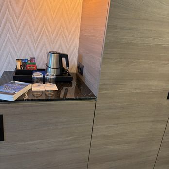 Radisson Blu Plaza Hotel - Coffee maker, don't open the frig or you will be charged - Hotels Near Me - Oslo, 03 Radisson Blu Plaza Hotel - Coffee maker, don't open the frig or you will be charged - Hotels Near Me - Oslo, 03