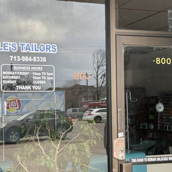 Le's Tailors & Cleaners - Hours - Sewing & Alterations Near Me - Houston, Texas Le's Tailors & Cleaners - Hours - Sewing & Alterations Near Me - Houston, Texas