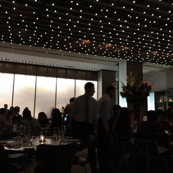 Riverpark - Ambience - New American Near Me - New York, New York