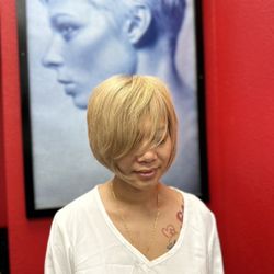 18 Salon