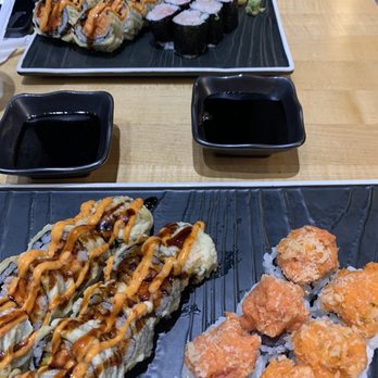 Ryo Sushi - Sushi Bars Near Me - Chicago, Illinois