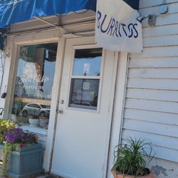 Starlit Kitchen - Starlit kitchen in Bayfield Wi. Taking advantage of summer visitors by charging way too much for food that is only ok
