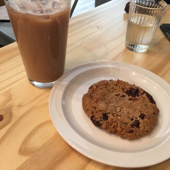 Coffee Lab & Roasters - Iced Chai and Vegan Choco Chip Pecan Cookie - Coffee & Tea Near Me - Chicago, Illinois