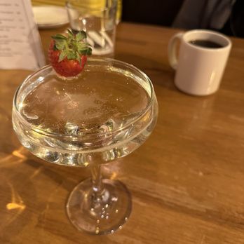 Bacall's - prosecco - New American Near Me - New York, New York