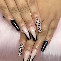 Hair & Nails Studio