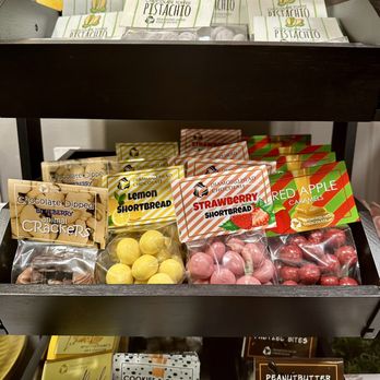 Diamond Head Chocolate Company - More options - Chocolatiers & Shops Near Me - Honolulu, Hawaii