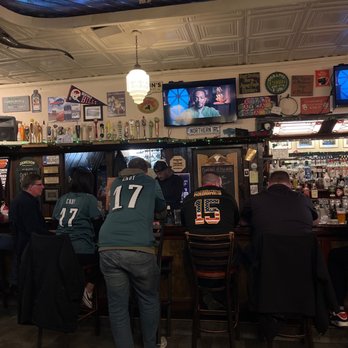 McGreivey's Restaurant - people sitting at the bar - New American Near Me - Waterford, New York McGreivey's Restaurant - people sitting at the bar - New American Near Me - Waterford, New York