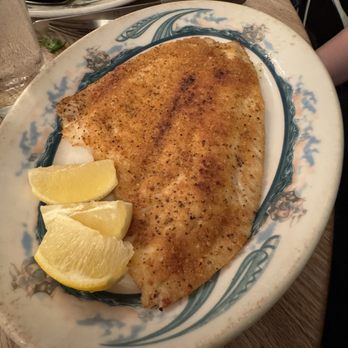 Peter Luger - Steakhouses Near Me - Brooklyn, New York