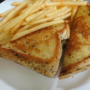 Mom's Diner - Patty Melt - Diners Near Me - Pahrump, Nevada Mom's Diner - Patty Melt - Diners Near Me - Pahrump, Nevada