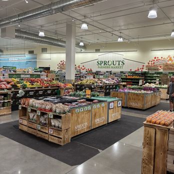 Sprouts Farmers Market - Grocery Near Me - San Leandro, California