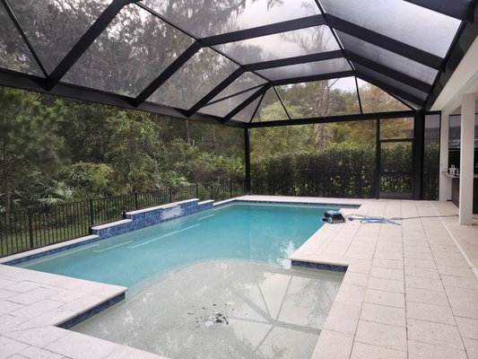 pool enclosure build - This pool enclosure was done buy All American Screen Enclosure Experts LLC