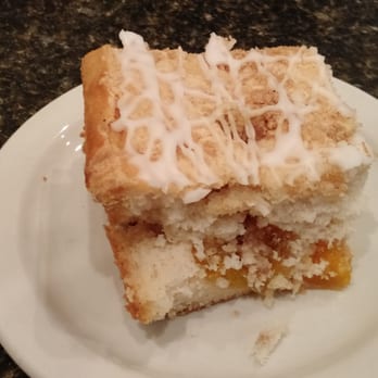 The Cracked Egg - Coffee Cake - Breakfast & Brunch Near Me - Henderson, Nevada