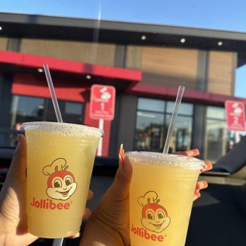 Jollibee - pineapple drink - Fast Food Near Me - Torrance, California Jollibee - pineapple drink - Fast Food Near Me - Torrance, California