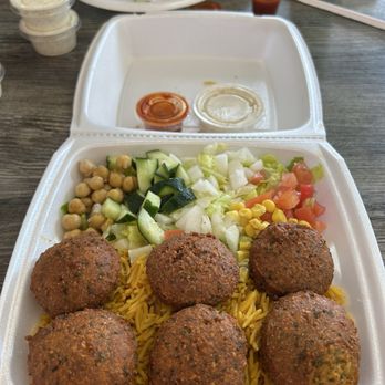 Gyro Hut - I had falafel with rice platter. - Halal Near Me - Houston, Texas