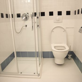 Hotel U Parku - Koupelna se záchodem - Restaurants Near Me - Hořovice, ST