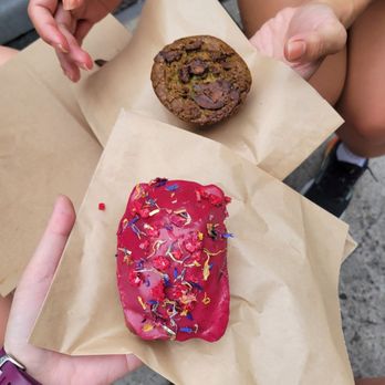 Ceremonia Bakeshop - Matcha strawberry loaf, coconut pandan butter mochi - Bakeries Near Me - Brooklyn, New York Ceremonia Bakeshop - Matcha strawberry loaf, coconut pandan butter mochi - Bakeries Near Me - Brooklyn, New York