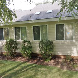 Strathmore Renovations - LARGE SUNROOM BUILT OM EXISTING DECK! ALL SEASON !