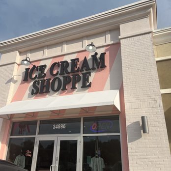 Ice Cream Shoppe - Ice Cream & Frozen Yogurt Near Me - Destin, Florida