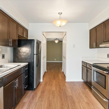 Fairlane East - Spacious Layouts at Fairlane East Apartments in Dearborn, MI - Apartments Near Me - Dearborn, Michigan Fairlane East - Spacious Layouts at Fairlane East Apartments in Dearborn, MI - Apartments Near Me - Dearborn, Michigan