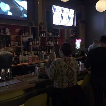 Roxy's Arcade - Bar nearest the entrance - Arcades Near Me - Cambridge, Massachusetts