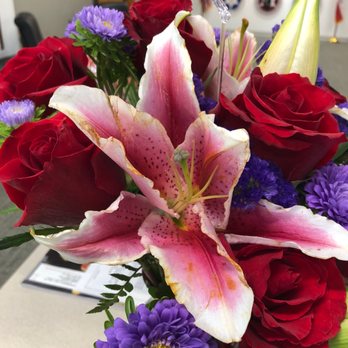 Serrano Flowers - Florists Near Me - Riverside, California Serrano Flowers - Florists Near Me - Riverside, California