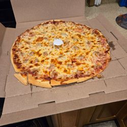 Salerno's Pizza of Bolingbrook - We even took a pizza to go we ate everything else lol. Yes very very good.