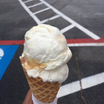Sweet Firefly - Salted caramel and Bourbon vanilla! - Ice Cream & Frozen Yogurt Near Me - Richardson, Texas