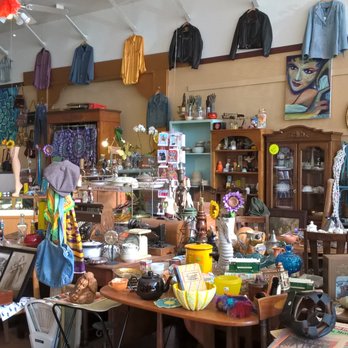 The Thrifty Hippy - To the right as you enter the new location - Thrift Stores Near Me - Petaluma, California