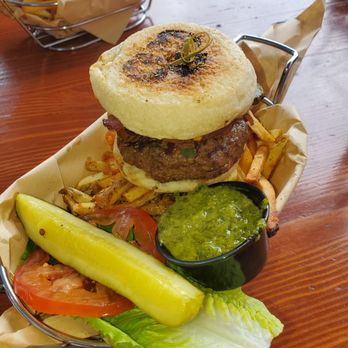 Diablo Burger - Señor Smoke burger witj fresh pickle, tomato, and pickle. - Burgers Near Me - Flagstaff, Arizona