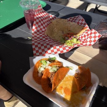 Los Jalapenos Mexican Food - Birria tacos and quesadillas - Breakfast & Brunch Near Me - Yuma, Arizona Los Jalapenos Mexican Food - Birria tacos and quesadillas - Breakfast & Brunch Near Me - Yuma, Arizona