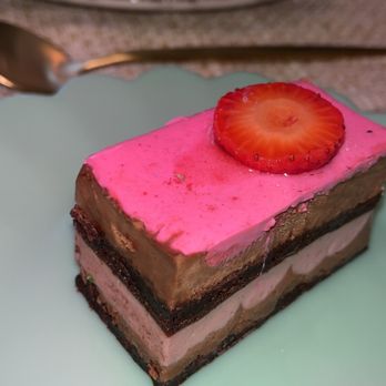 Cannelle Patisserie - Chocolate strawberry - Coffee & Tea Near Me - Birmingham, Michigan Cannelle Patisserie - Chocolate strawberry - Coffee & Tea Near Me - Birmingham, Michigan